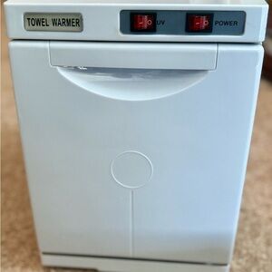 White Towel Warmer with UV Function